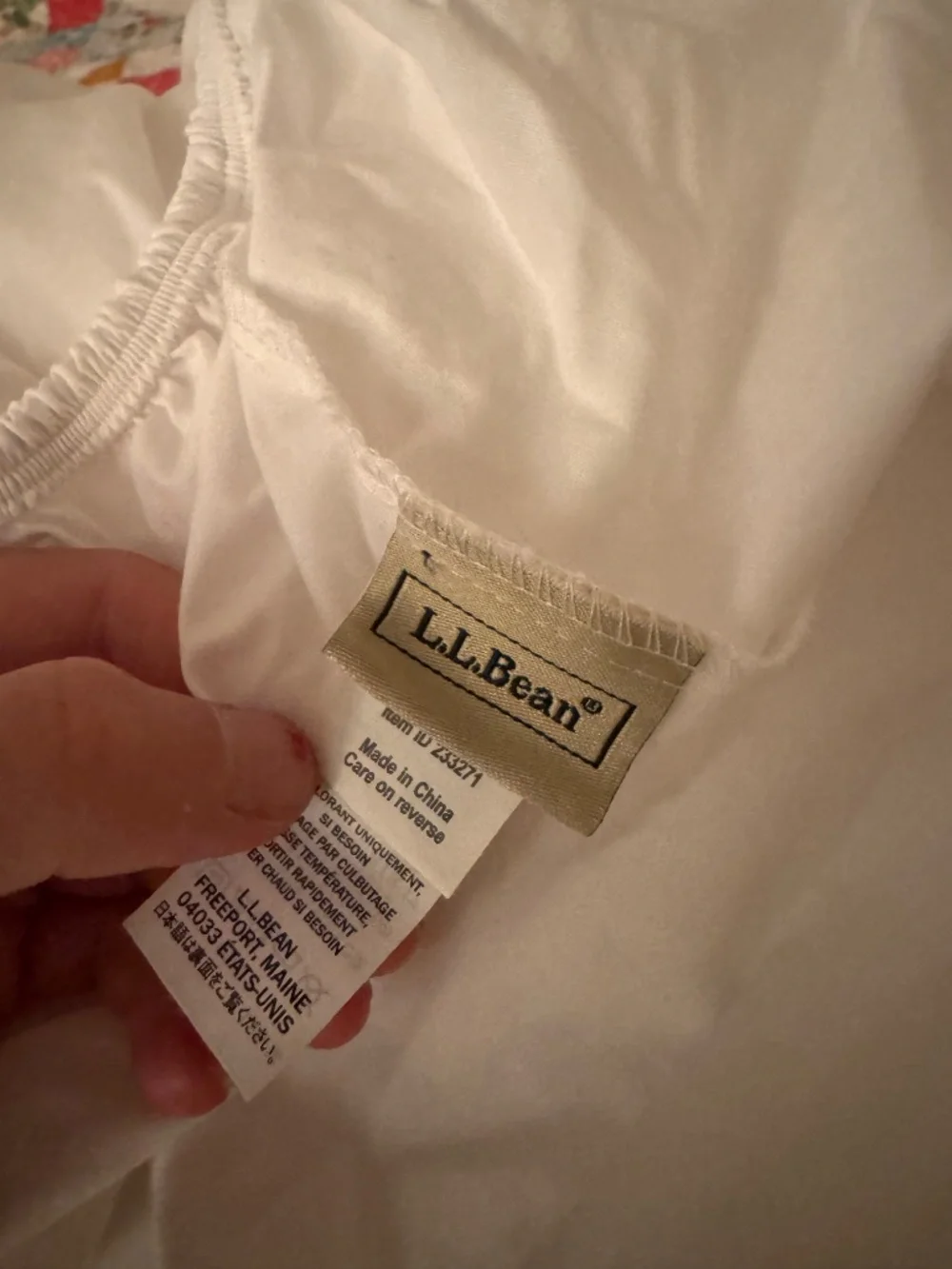 (2) L.L.Bean White Fitted Sheet bottoms only Crisp  white fitted sheets bottoms